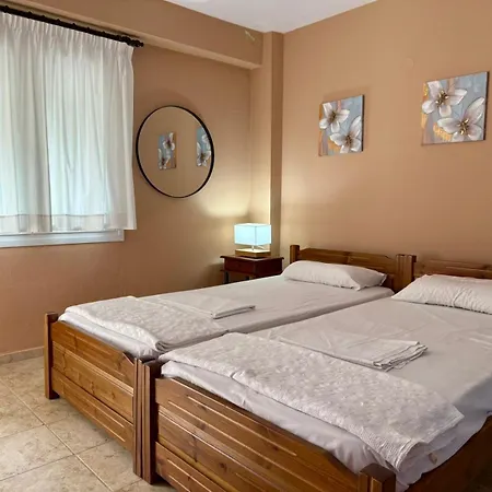 Nyaraló Hilltop Hideaway *